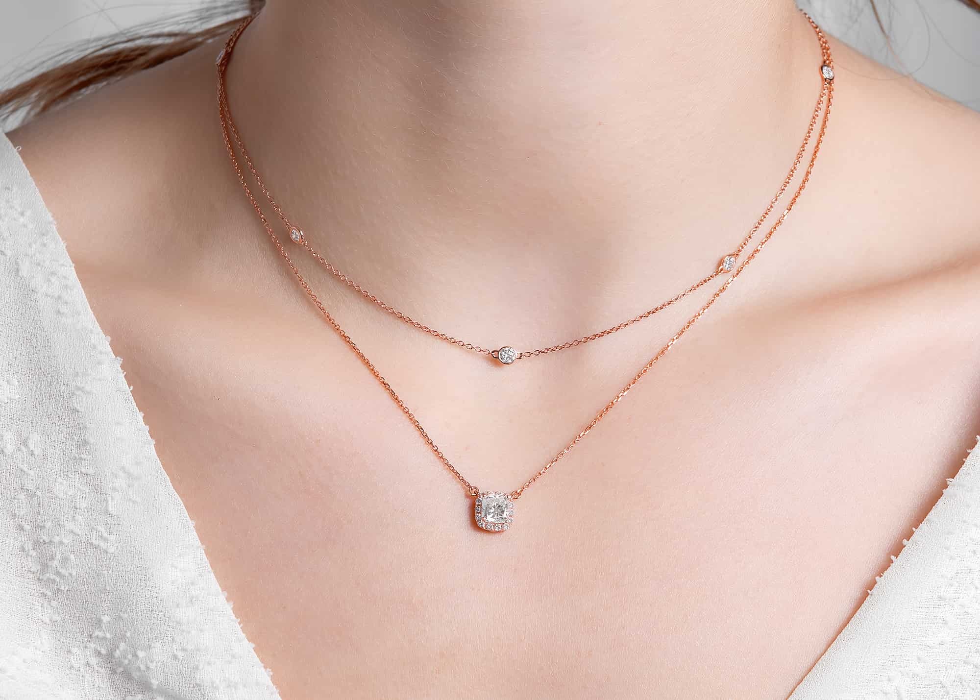12-diamond-station-necklace-md.jpg