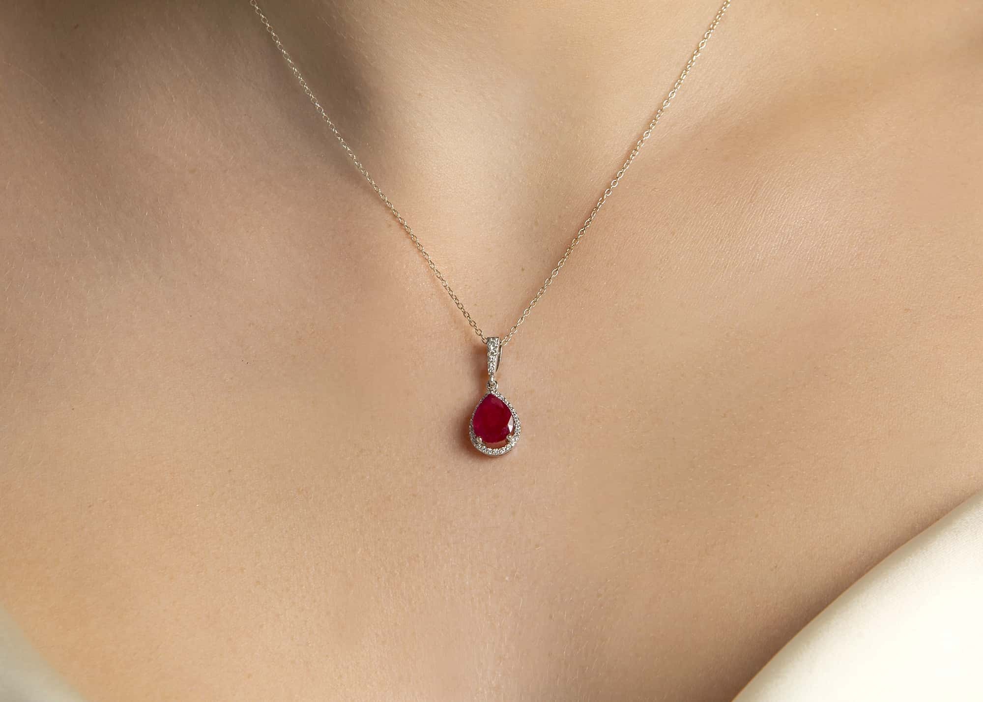 9-gemstone-necklace-md.jpg